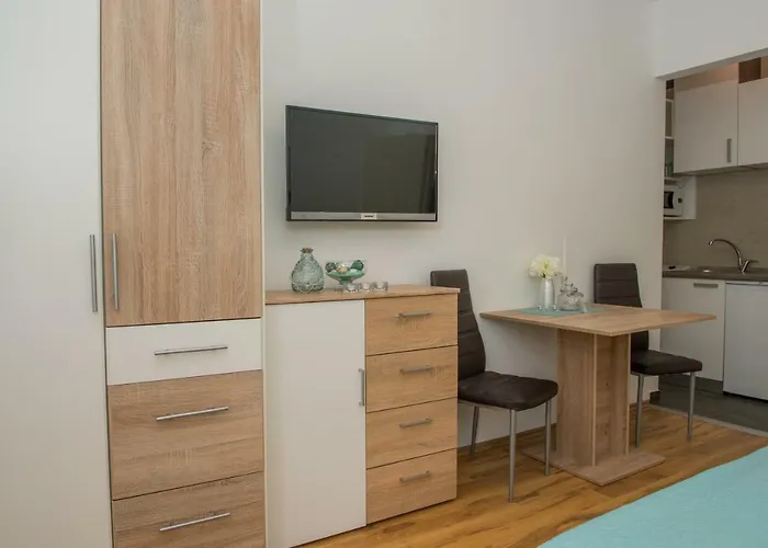 Prominac Διαμέρισμα