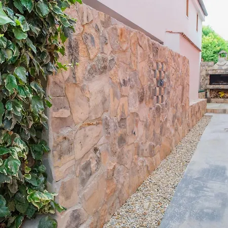 Apartment Prominac *