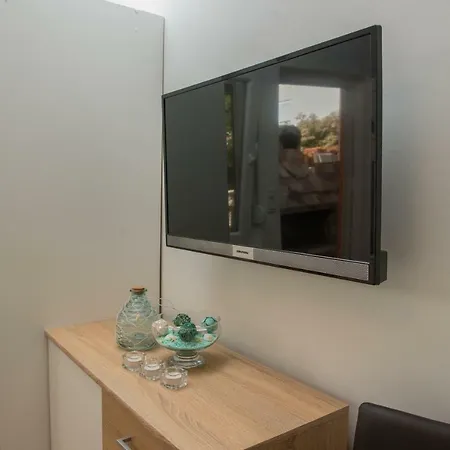 Prominac Apartment *