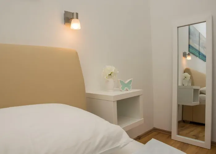 Prominac アパート ザダル